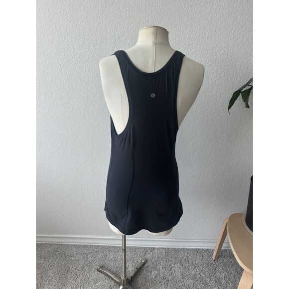 Lululemon Swiftly Tech Racerback  Tank in black - Picture 1 of 4
